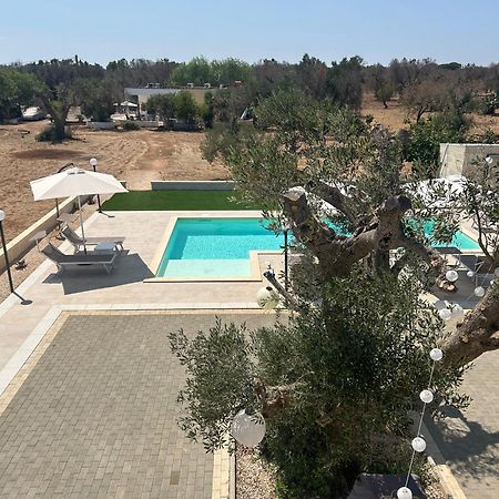 Villa Lara - Mit Separatem Extra Zimmer Mit Wc Und Dusche San Vito dei Normanni Exterior photo