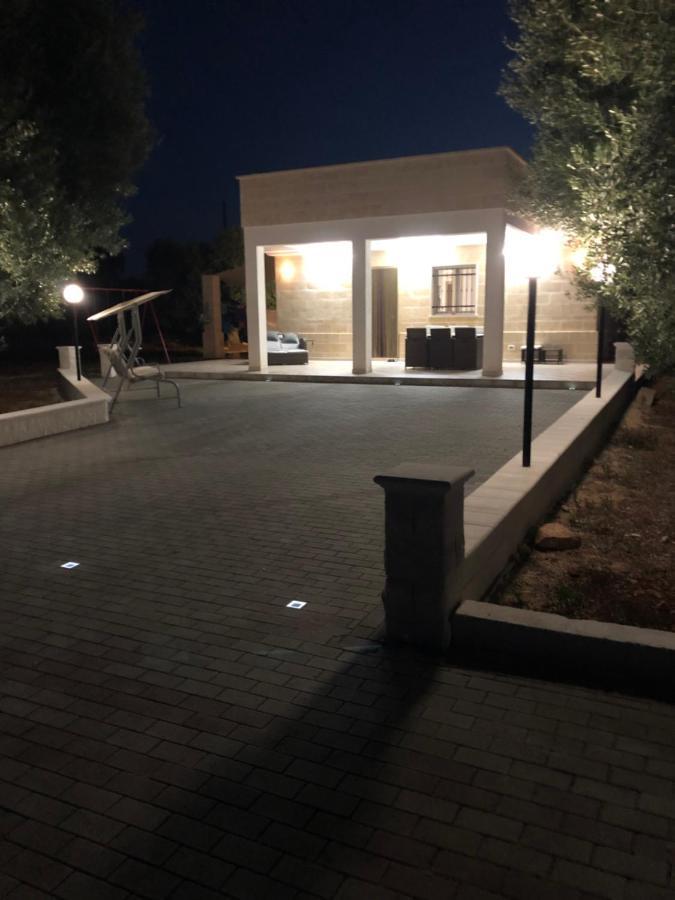 Villa Lara - Mit Separatem Extra Zimmer Mit Wc Und Dusche San Vito dei Normanni Exterior photo