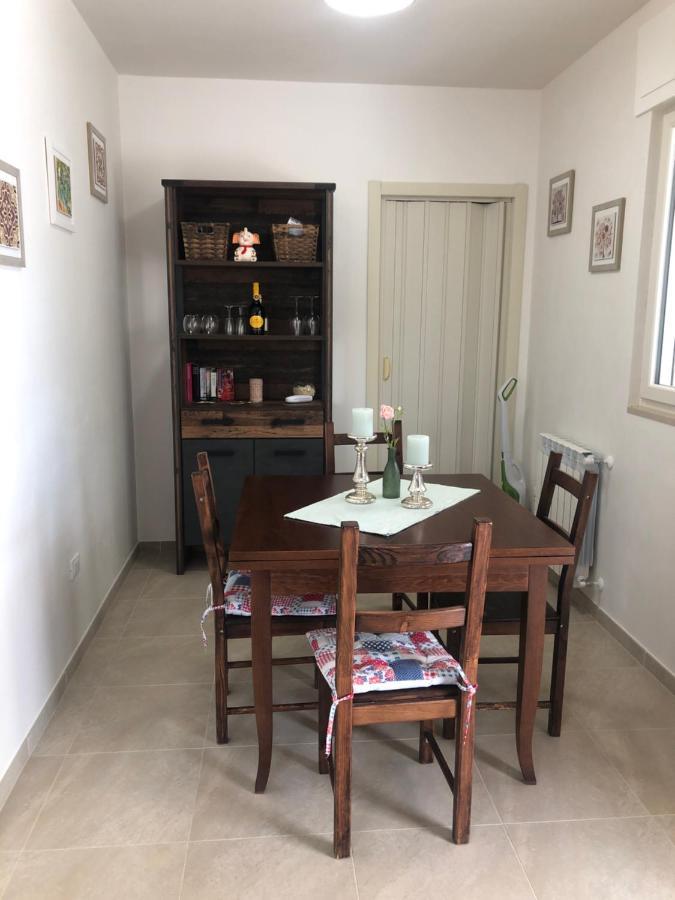 Villa Lara - Mit Separatem Extra Zimmer Mit Wc Und Dusche San Vito dei Normanni Exterior photo