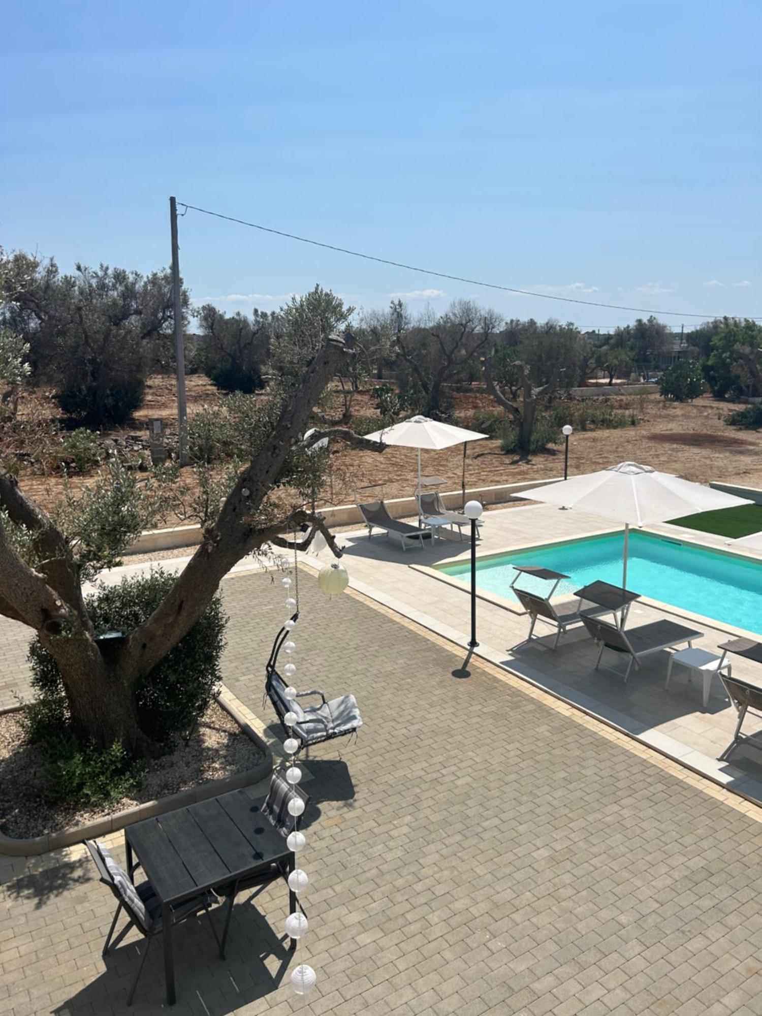 Villa Lara - Mit Separatem Extra Zimmer Mit Wc Und Dusche San Vito dei Normanni Exterior photo