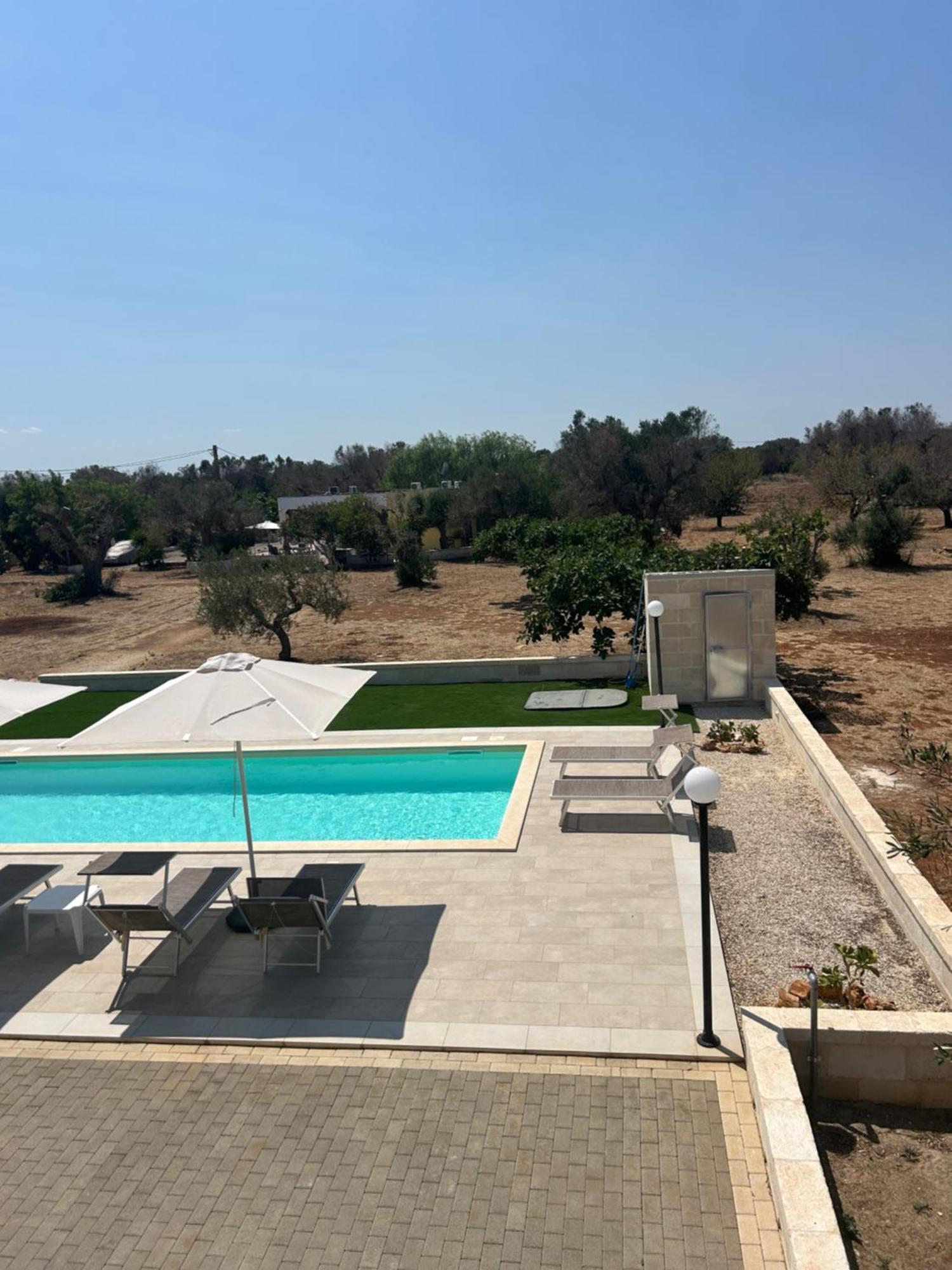Villa Lara - Mit Separatem Extra Zimmer Mit Wc Und Dusche San Vito dei Normanni Exterior photo