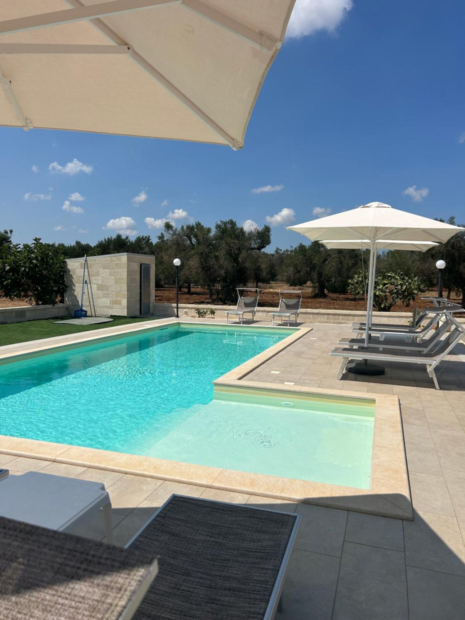 Villa Lara - Mit Separatem Extra Zimmer Mit Wc Und Dusche San Vito dei Normanni Exterior photo