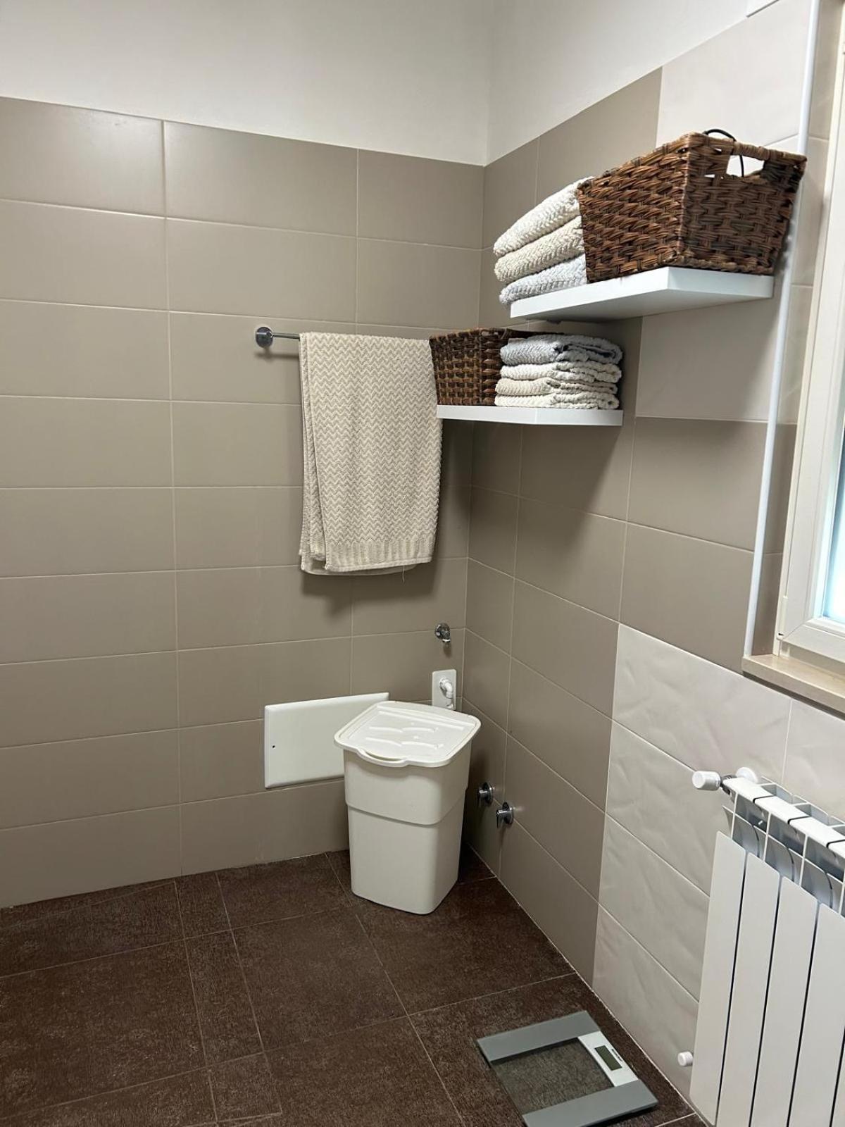 Villa Lara - Mit Separatem Extra Zimmer Mit Wc Und Dusche San Vito dei Normanni Exterior photo
